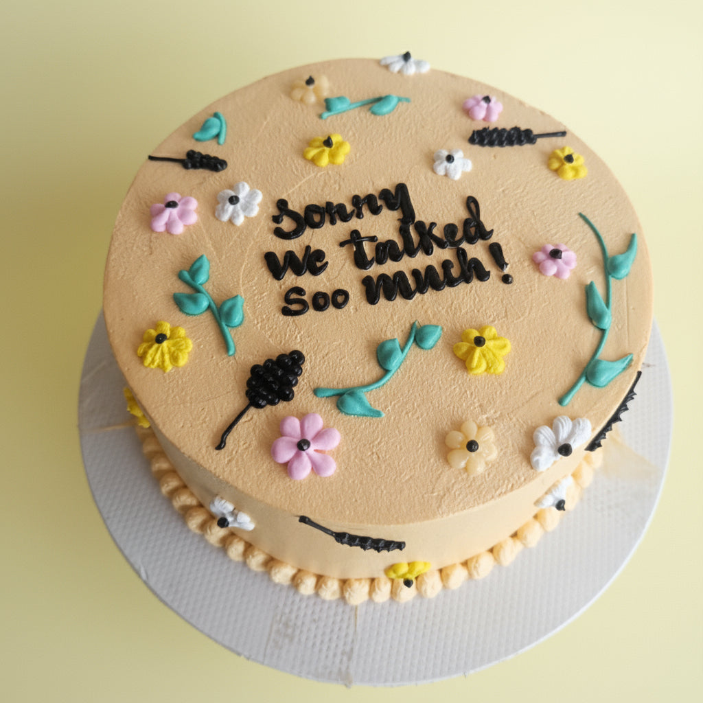 Round teachers day cake