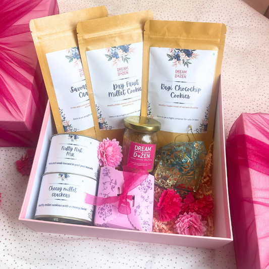 Mothers day hamper. Millet. Healthy. Diet. Ragi. Millet. Mothers day gift. Gift hamper