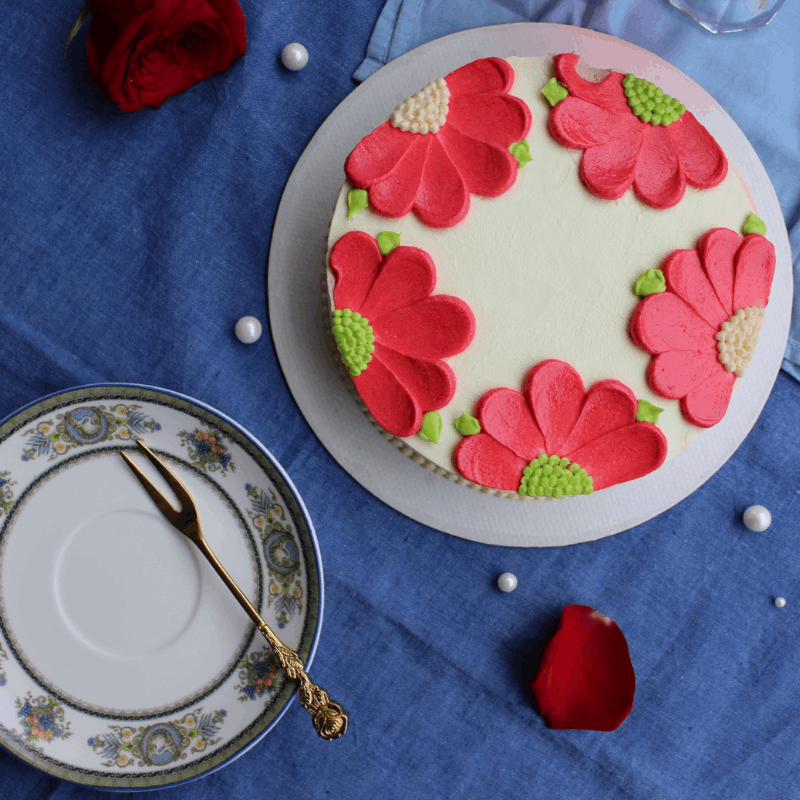 red velvet cake. floral cake. dream a dozen. pretty cakes. theobroma. Aubree. Bangalore cakes. Bengaluru. home delivery. cakes. chocolate cakes. yummy cakes. delicious cakes. best cakes in Bangalore. beautiful cakes. romantic cakes. cakes for girlfriends 