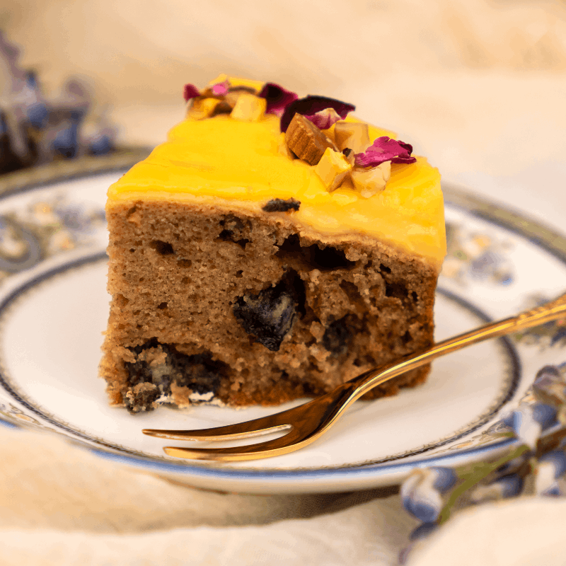 Sugar-free cake mildly sweetened with date paste and filled with dry fruits!