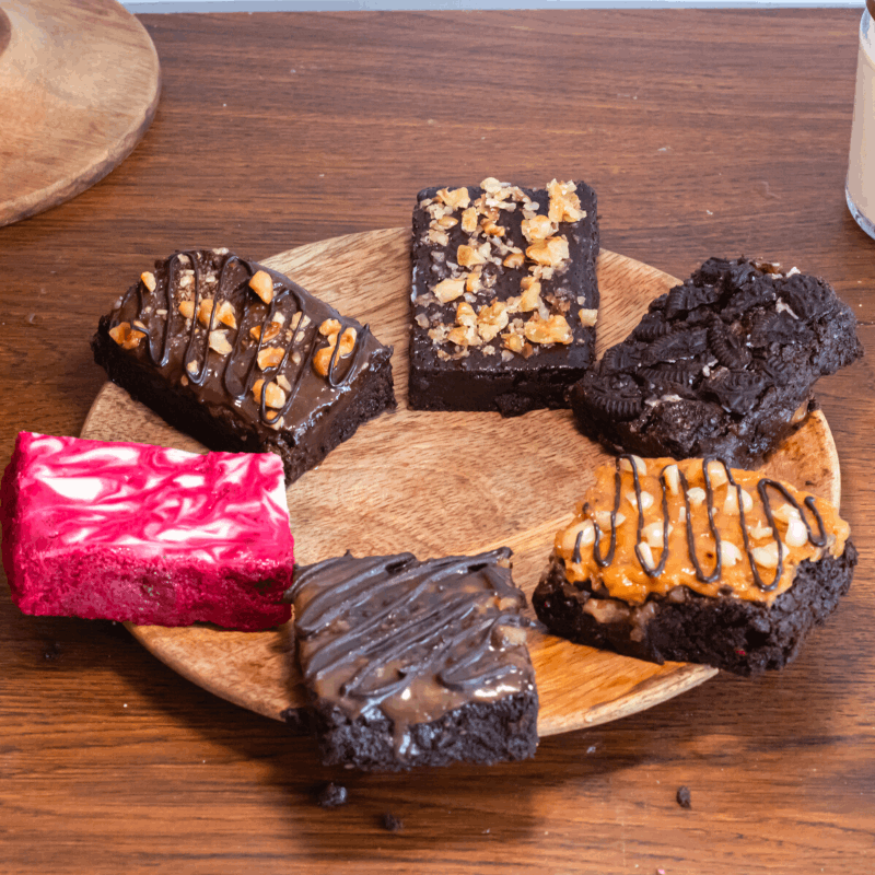 A mixed pack of our best brownie flavors - red velvet swirl, fudgy walnut, peanut butter crunch, Nutella hazelnut, caramel sea salt, and Oreo!